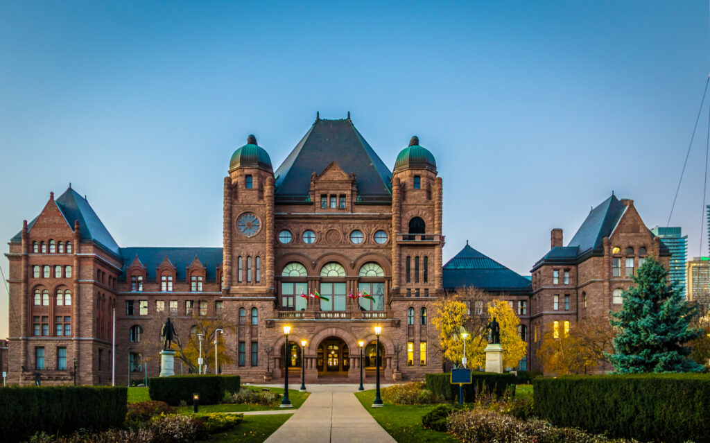 Queen's park building in Toronto